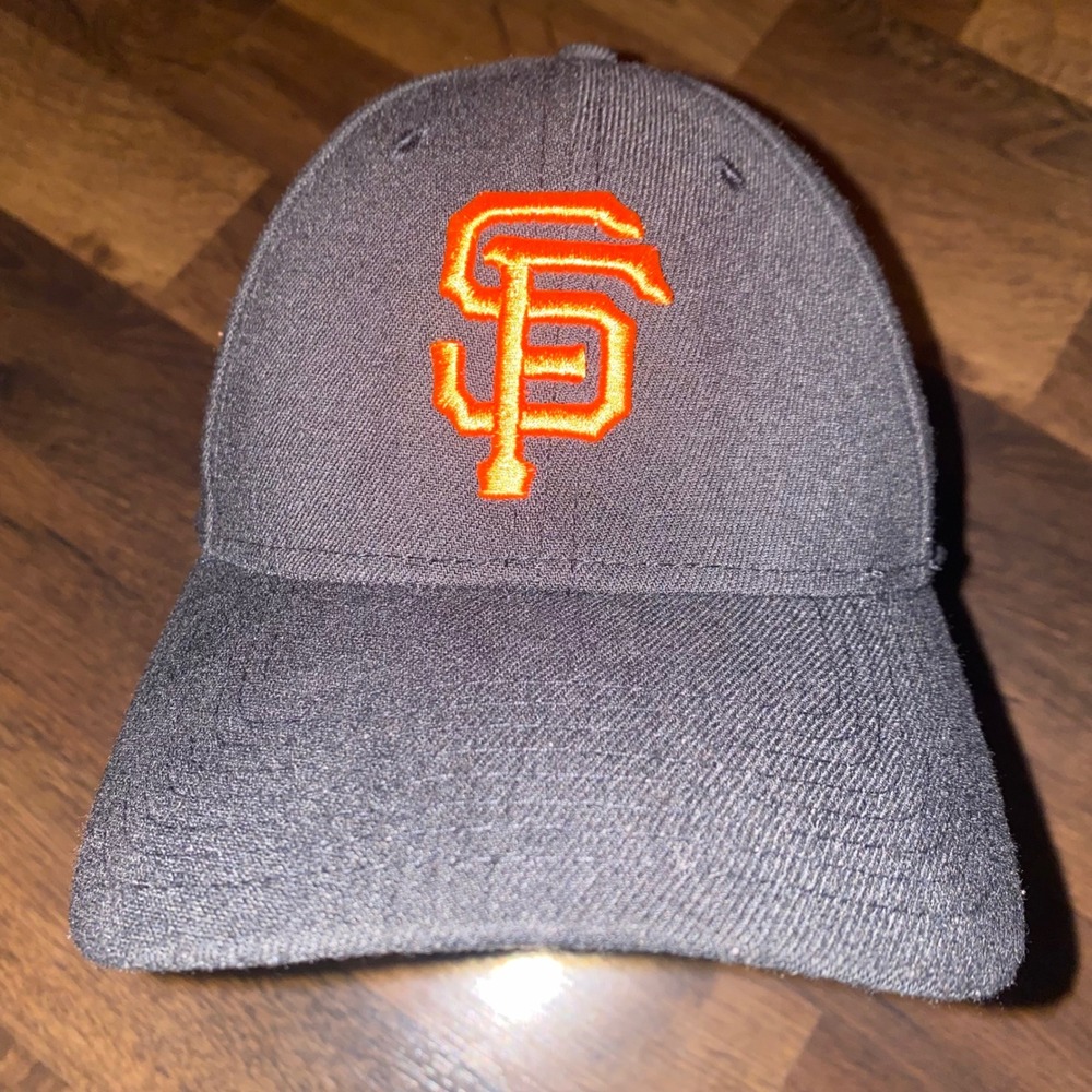 New Era San Francisco Giants Plain‎ Logo Hat Baseball Cap Fitted Sz Small Medium